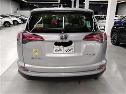 تويوتا راف 4